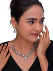 Beautiful Teardrop Necklace and Earring Set for Special Occasion.