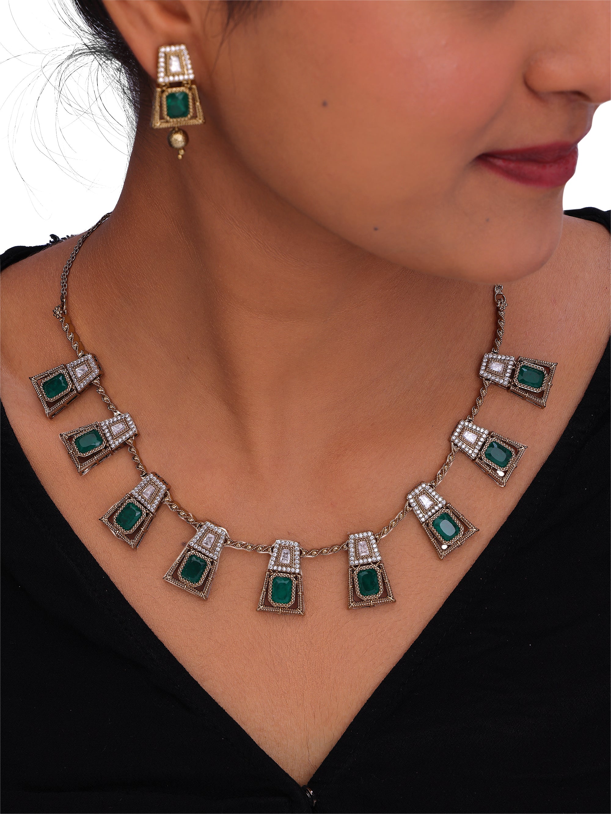 Women’s Green Stone Necklace Set with Matching Earrings
