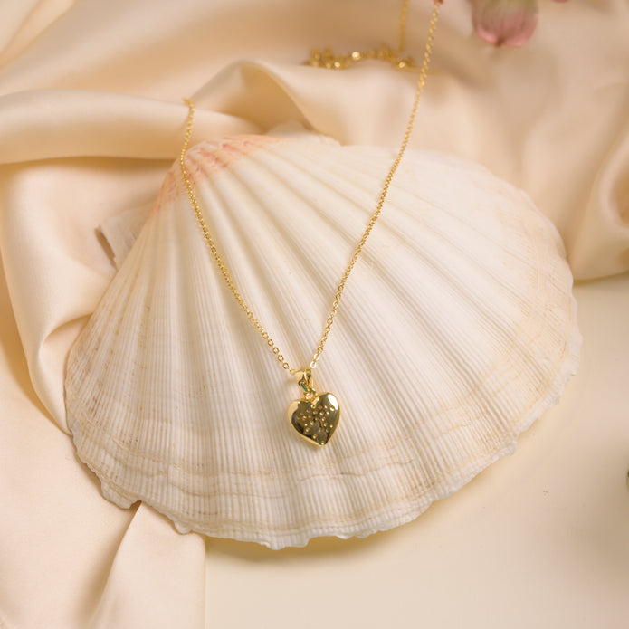Elegant Gold-Tone Heart Pendant Necklace for Women
