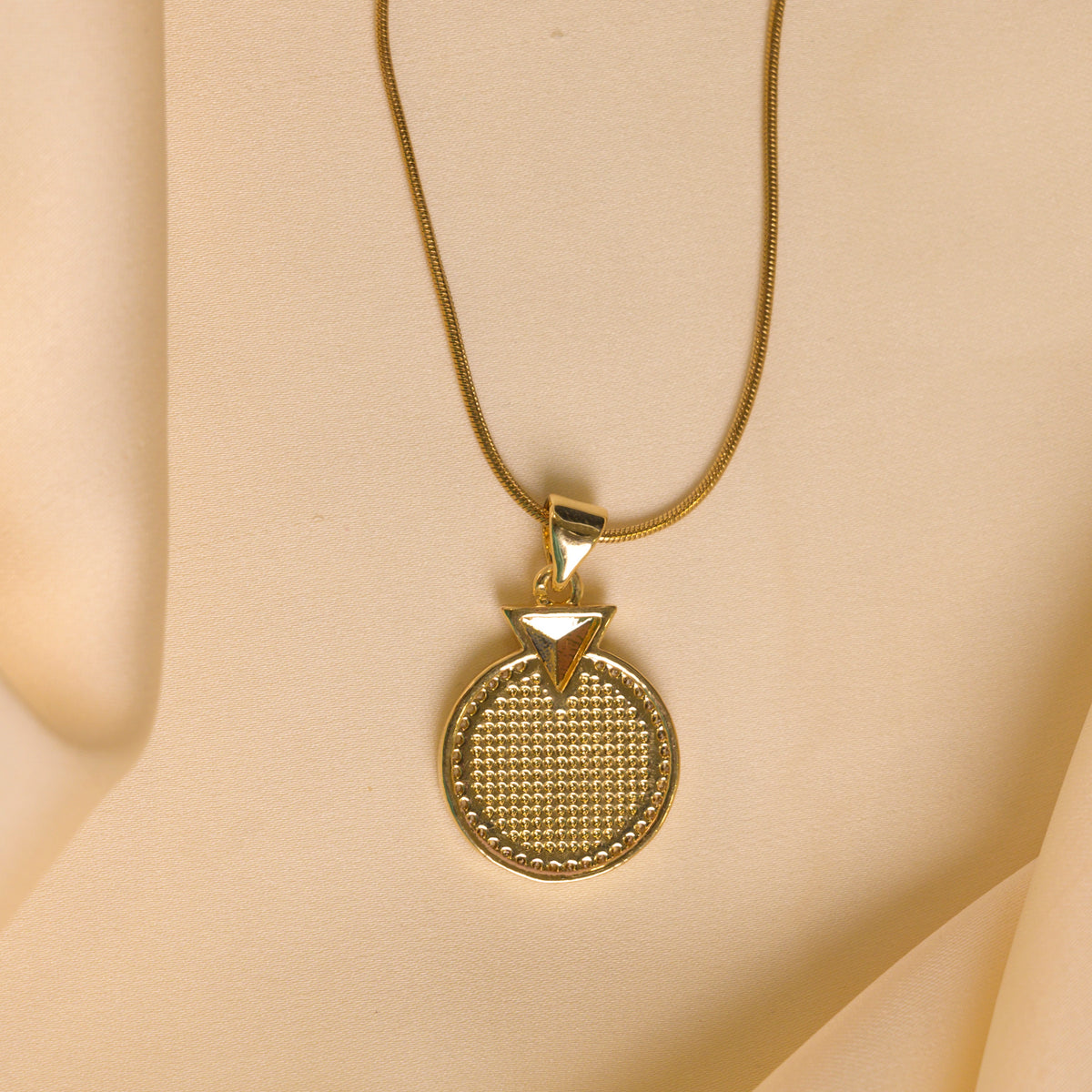 Round Coin Pendant Necklace