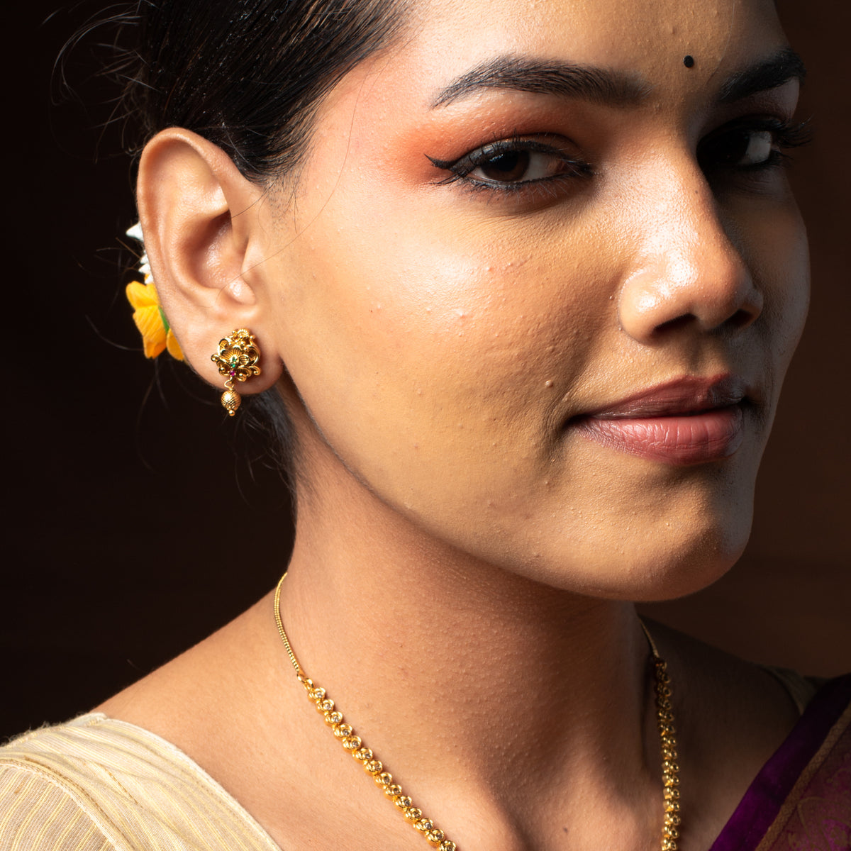Lakshmi Vritta Necklace Set